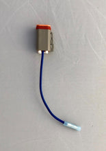 Load image into Gallery viewer, 6 Pin UltraCool Plug Connector for all Harley Davidson Sportsters from 2014 to current, Dyna 2012 to 2017 & Softails from 2011 to 2017. UltraCool SMB-127.